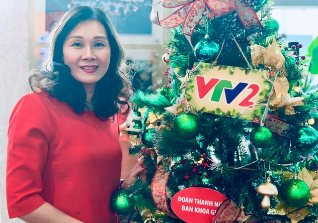 BTV Nhật Lệ 'Thời sự 19h' từng là Á hậu Hà Nội giờ ra sao? BTV Nhat Le 'Thoi su 19h' tung la A hau Ha Noi gio ra sao?