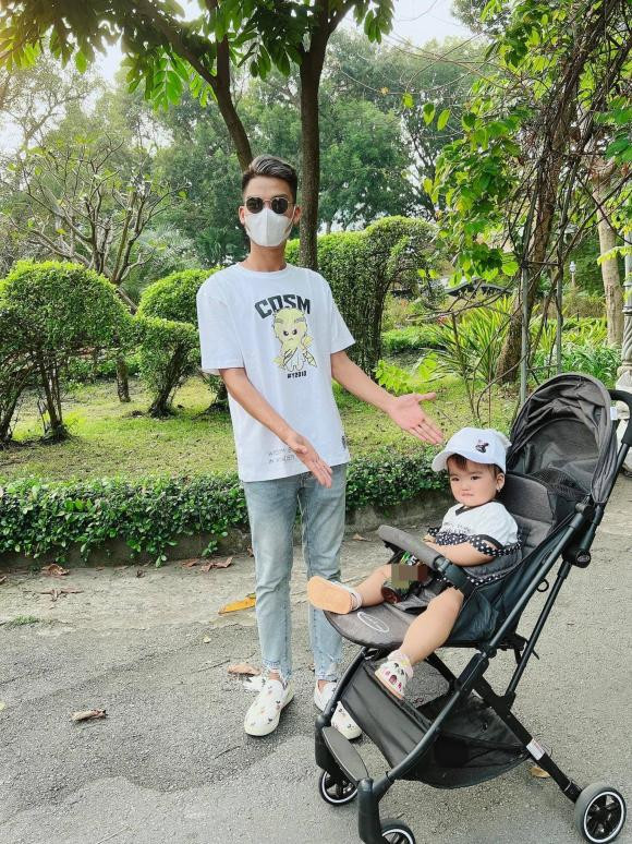 Mạc Văn Khoa đưa con đi sở thú, biểu cảm nhóc tỳ siêu cute Mac Van Khoa dua con di so thu, bieu cam nhoc ty sieu cute