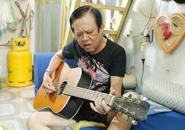 'Vua nhạc sến' Vinh Sử 3 lần tự 'xây mộ' cho mình - Hình 2 'Vua nhac sen' Vinh Su 3 lan tu 'xay mo' cho minh-Hinh-2