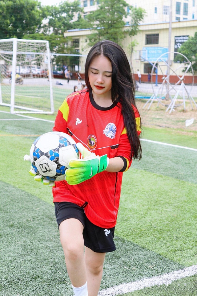 Nữ sinh viên tiêu biểu trường Hàng hải: Xinh đẹp, tài năng - Hình 7 Nu sinh vien tieu bieu truong Hang hai: Xinh dep, tai nang-Hinh-7