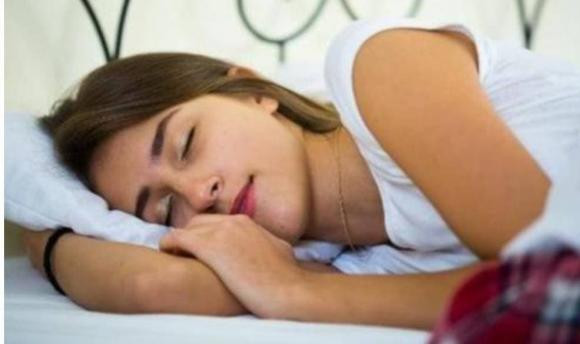 Phụ nữ có estrogen 'mạnh' thường có 5 đặc điểm - Hình 3 Phu nu co estrogen 'manh' thuong co 5 dac diem-Hinh-3