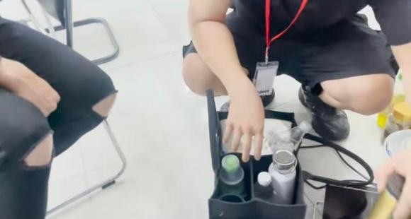 Trấn Thành đi ghi hình, quản lý xỉa xói: 'Còn hơn đi đẻ'? - Hình 5 Tran Thanh di ghi hinh, quan ly xia xoi: 'Con hon di de'?-Hinh-5