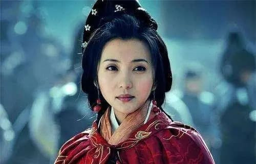 Phụ nữ hy sinh hôn nhân chính trị có kết cục ra sao? Phu nu hy sinh hon nhan chinh tri co ket cuc ra sao?