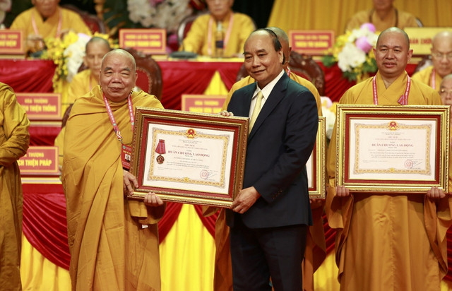 Phát huy giá trị tốt đẹp của tôn giáo cho phát triển đất nước - Hình 5 Phat huy gia tri tot dep cua ton giao cho phat trien dat nuoc-Hinh-5