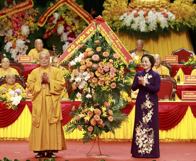 Phát huy giá trị tốt đẹp của tôn giáo cho phát triển đất nước - Hình 3 Phat huy gia tri tot dep cua ton giao cho phat trien dat nuoc-Hinh-3