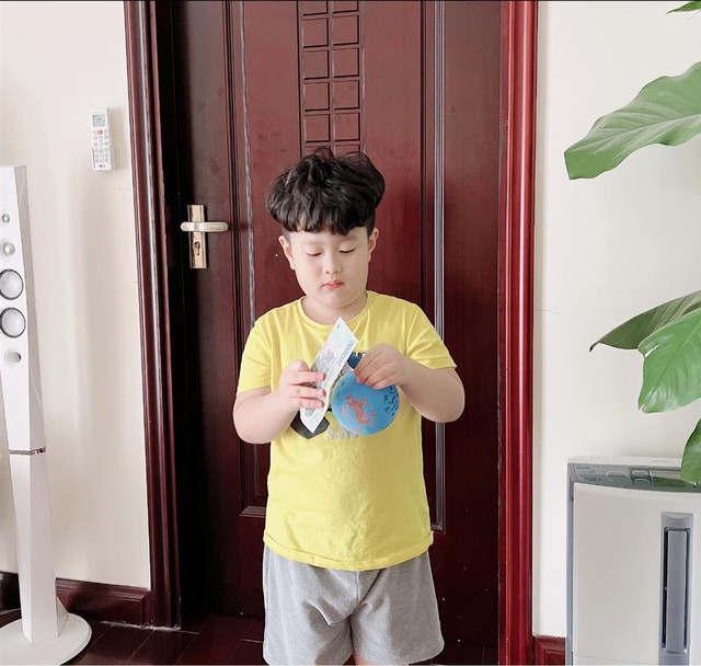 Việt Anh thẳng thắn góp ý vợ cũ cách chăm con Viet Anh thang than gop y vo cu cach cham con