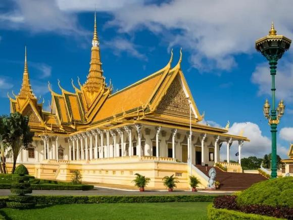 Những cung điện nơi các vị Vua đương nhiệm - Hình 9 Nhung cung dien noi cac vi Vua duong nhiem-Hinh-9
