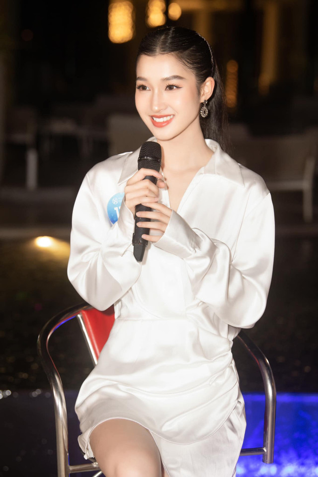 Ảnh đời thường của Á hậu Phương Nhi - Hình 11 Anh doi thuong cua A hau Phuong Nhi-Hinh-11