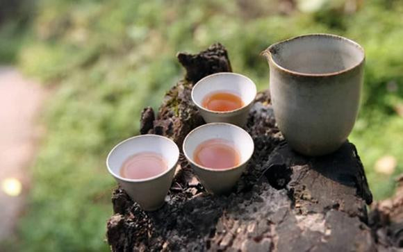 Thấy người ấy tức giận thì sẽ tìm được câu trả lời Thay nguoi ay tuc gian thi se tim duoc cau tra loi