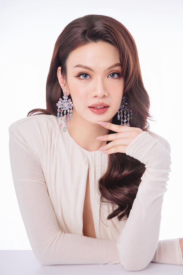 Bảo Thy tiết lộ Đào Bá Lộc khóc sưng mắt vì chia tay người yêu - Hình 2 Bao Thy tiet lo Dao Ba Loc khoc sung mat vi chia tay nguoi yeu-Hinh-2