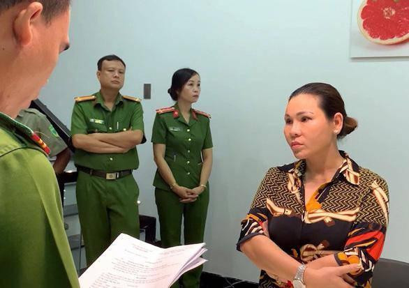 Cuộc sống Kinh Quốc từ khi vợ đại gia vướng vòng lao lý - Hình 6 Cuoc song Kinh Quoc tu khi vo dai gia vuong vong lao ly-Hinh-6