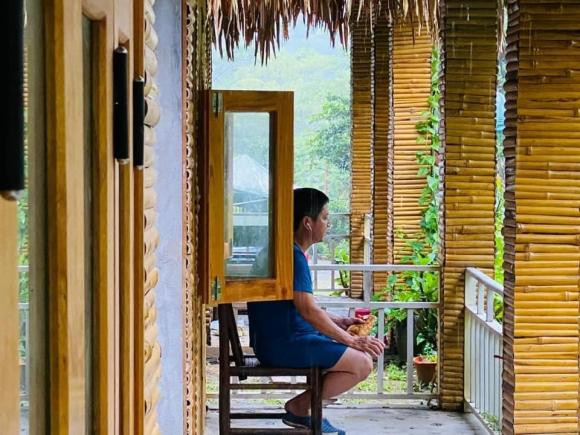 Cuộc sống hiện tại của NSƯT Chí Trung sau thời gian nghỉ hưu Cuoc song hien tai cua NSUT Chi Trung sau thoi gian nghi huu