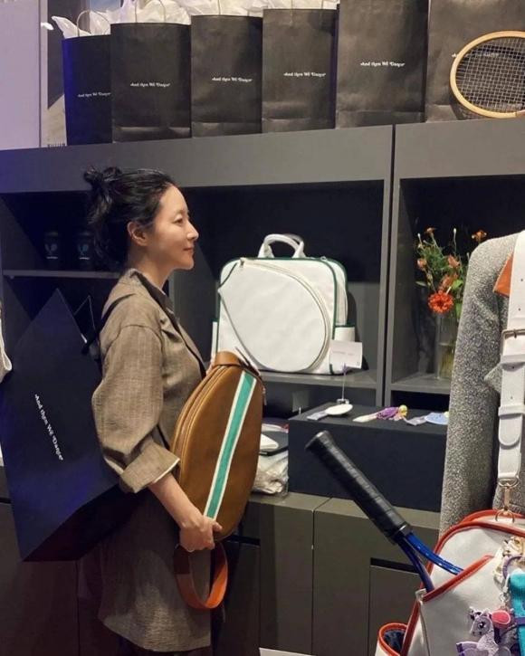 Hình chưa qua chỉnh sửa của 'Quốc bảo nhan sắc' Lee Young Ae - Hình 2 Hinh chua qua chinh sua cua 'Quoc bao nhan sac' Lee Young Ae-Hinh-2