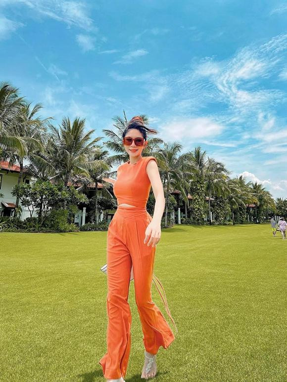 Bà xã Lý Hải gây mê với body, tiết lộ bí quyết giữ dáng - Hình 4 Ba xa Ly Hai gay me voi body, tiet lo bi quyet giu dang-Hinh-4