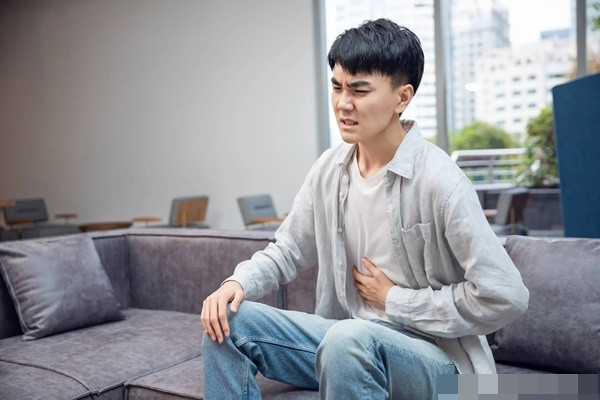 Nhiều người nhầm căn bệnh ung thư này với viêm họng - Hình 2 Nhieu nguoi nham can benh ung thu nay voi viem hong-Hinh-2