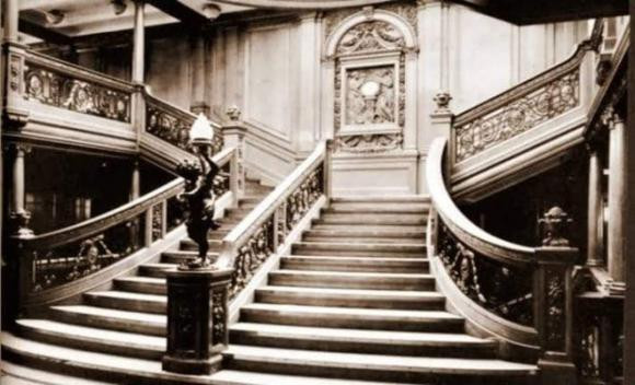 Hé lộ những bức ảnh cuối cùng chụp con tàu Titanic - Hình 5 He lo nhung buc anh cuoi cung chup con tau Titanic-Hinh-5
