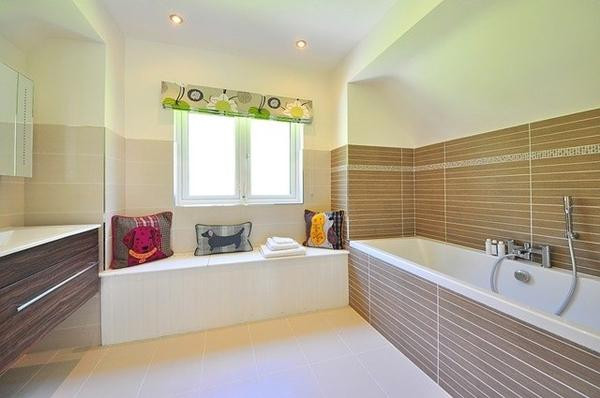 Cửa phòng tắm đối diện với 4 nơi này, bảo sao Thần Tài bỏ chạy Cua phong tam doi dien voi 4 noi nay, bao sao Than Tai bo chay
