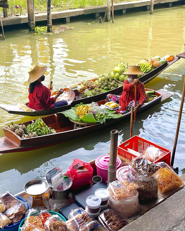 5 khu chợ nổi gần Bangkok - Hình 4 5 khu cho noi gan Bangkok-Hinh-4