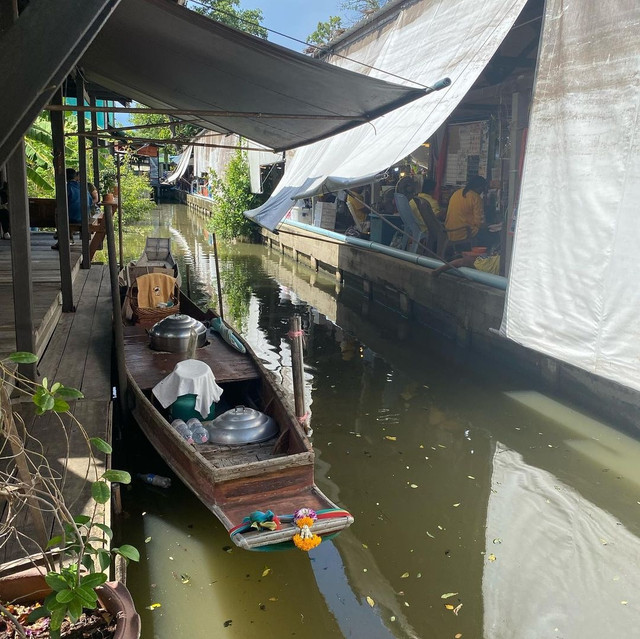 5 khu chợ nổi gần Bangkok - Hình 8 5 khu cho noi gan Bangkok-Hinh-8