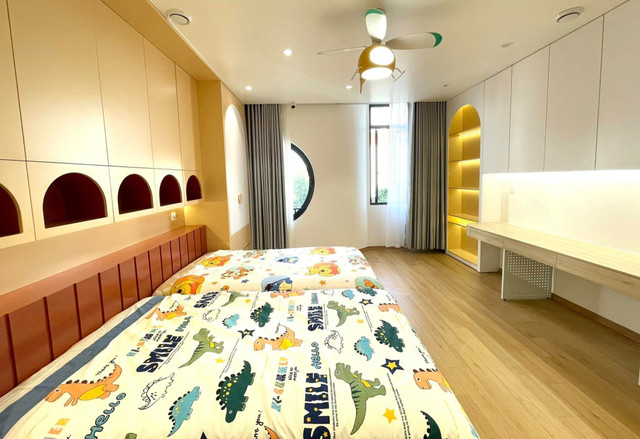 Nhà phố nghệ thuật đầy say đắm, trần như dải lụa uốn quanh ảnh 16 Nhà phố nghệ thuật đầy say đắm, trần như dải lụa uốn quanh ảnh 16
