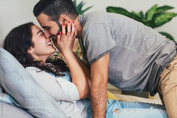 3 cung hoàng đạo tình duyên nở rộ, sự nghiệp thăng hoa trong tháng 5 - Hình 2 3 cung hoang dao tinh duyen no ro, su nghiep thang hoa trong thang 5-Hinh-2
