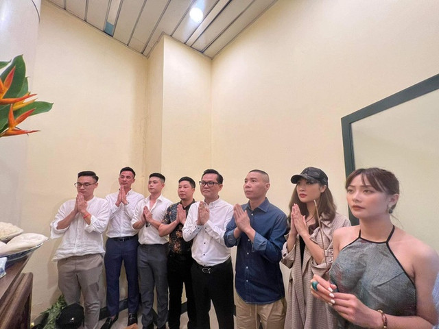 Bà xã tiết lộ con người thật của NSND Công Lý Ba xa tiet lo con nguoi that cua NSND Cong Ly