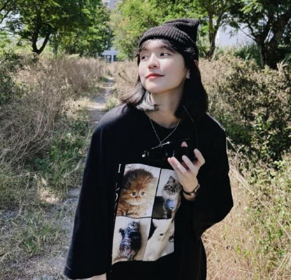 Sơn Tùng và Hải Tú bị soi diện đồ đôi trong năm mới - Hình 2 Son Tung va Hai Tu bi soi dien do doi trong nam moi-Hinh-2