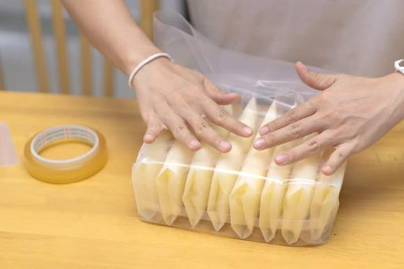 Sữa mẹ có thể để được bao lâu bên ngoài và trong tủ lạnh? - Hình 3 Sua me co the de duoc bao lau ben ngoai va trong tu lanh?-Hinh-3