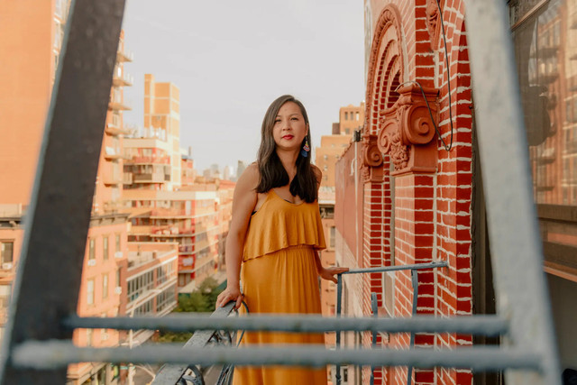 Cô gái gốc Việt tại New York không thể trả tiền thuê nhà Co gai goc Viet tai New York khong the tra tien thue nha