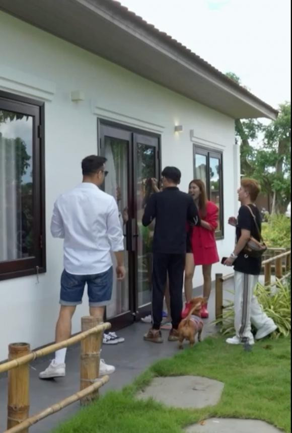 Dân tình phát hoảng với khuôn mặt mới ngủ dậy của Trường Giang - Hình 4 Dan tinh phat hoang voi khuon mat moi ngu day cua Truong Giang-Hinh-4