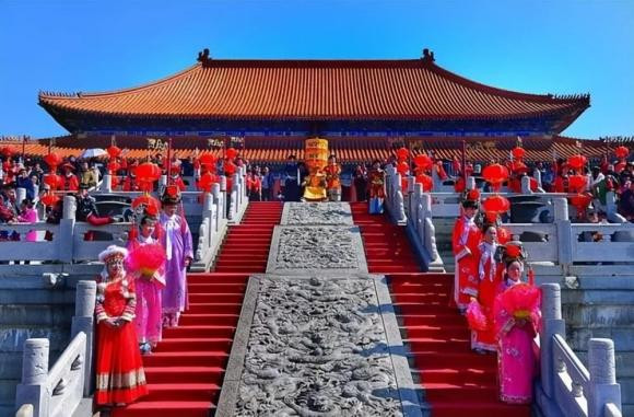 Thời cổ đại lên triều sớm như vậy, các đại thần mấy giờ thức dậy? - Hình 6 Thoi co dai len trieu som nhu vay, cac dai than may gio thuc day?-Hinh-6