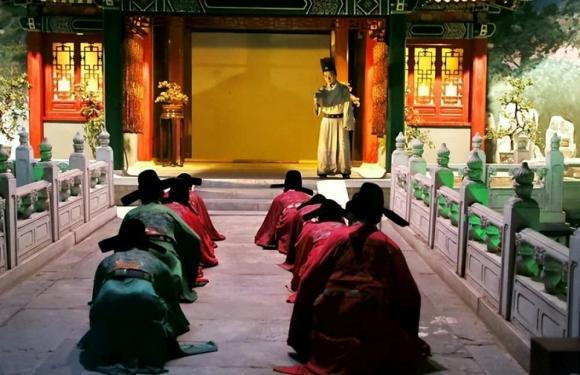 Thời cổ đại lên triều sớm như vậy, các đại thần mấy giờ thức dậy? - Hình 3 Thoi co dai len trieu som nhu vay, cac dai than may gio thuc day?-Hinh-3
