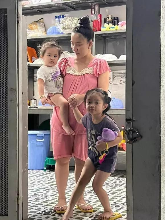 Vợ Mạc Văn Khoa bị so sánh với vợ Lê Dương Bảo Lâm - Hình 7 Vo Mac Van Khoa bi so sanh voi vo Le Duong Bao Lam-Hinh-7