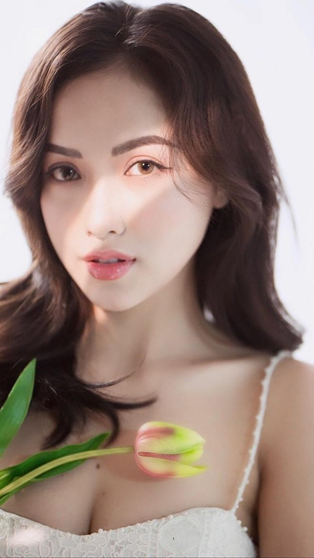 Nữ MC xứ Thanh đẹp ngọt ngào thi Miss Grand Vietnam 2022 - Hình 2 Nu MC xu Thanh dep ngot ngao thi Miss Grand Vietnam 2022-Hinh-2