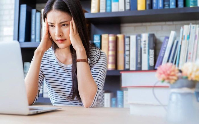 Em gái công khai người yêu, cả gia đình tôi khó xử Em gai cong khai nguoi yeu, ca gia dinh toi kho xu