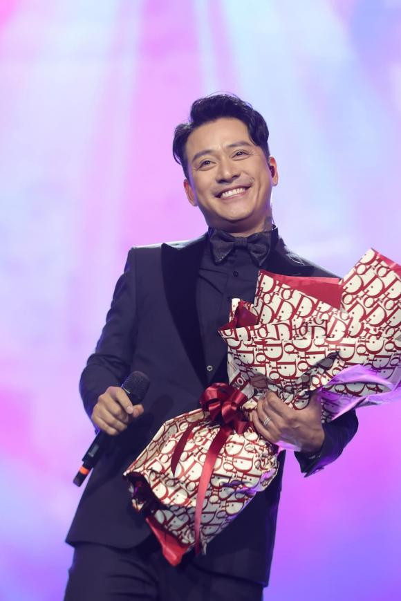 Ca sĩ Tuấn Hưng chia sẻ cuộc sống hiện tại Ca si Tuan Hung chia se cuoc song hien tai