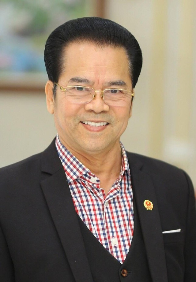 Cuộc sống NSND Trần Nhượng ở tuổi 70 - Hình 2 Cuoc song NSND Tran Nhuong o tuoi 70-Hinh-2