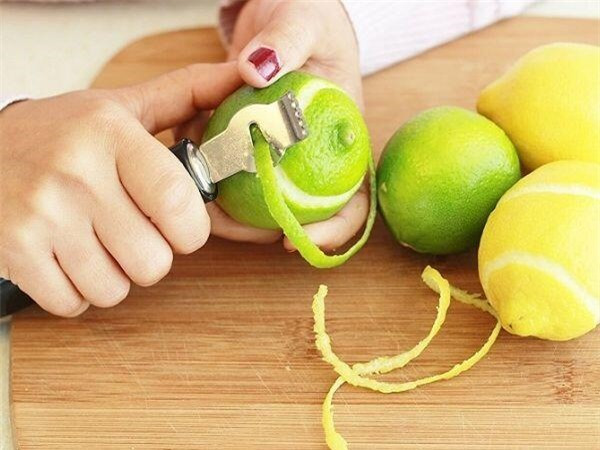 Quả chanh là "kho chứa" vitamin C, nhiều người vô tình bỏ phần quý nhất - Hình 5 Qua chanh la