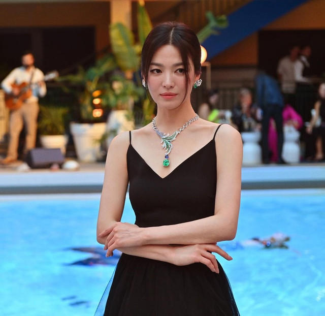 Song Hye Kyo ở show thời trang - Hình 2 Song Hye Kyo o show thoi trang-Hinh-2