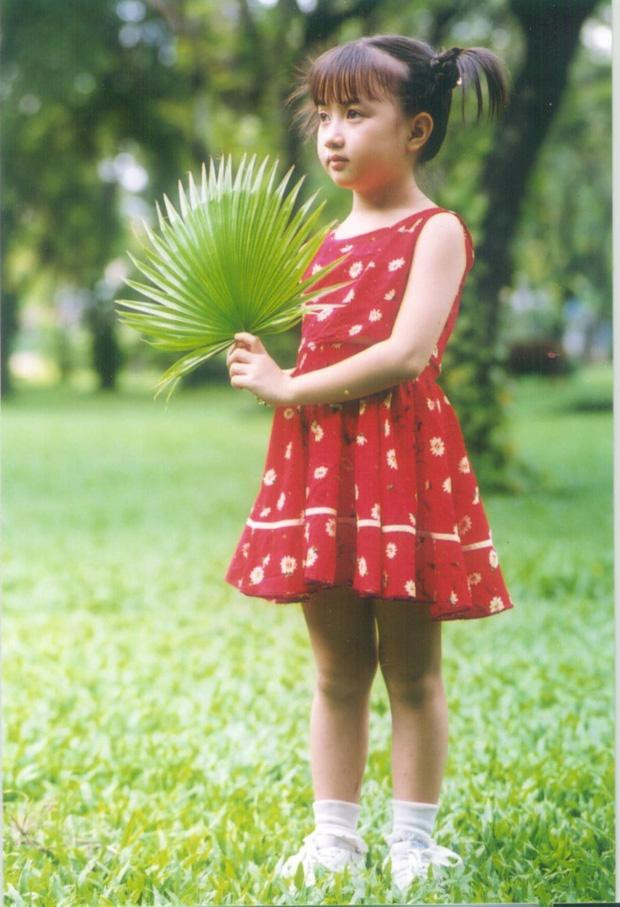 Thần đồng âm nhạc nhí Xuân Nghi tung ảnh tuổi 28 Than dong am nhac nhi Xuan Nghi tung anh tuoi 28