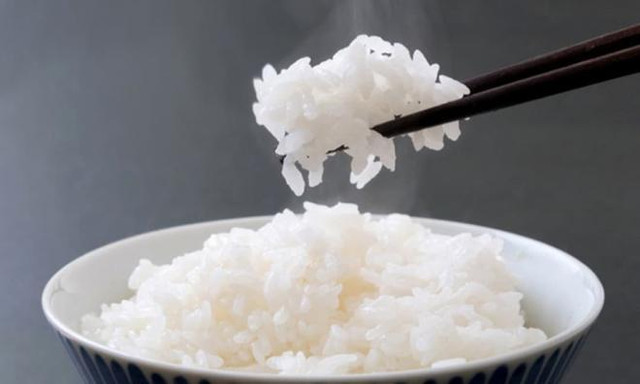 Tại sao người Nhật lại ngâm gạo trước khi nấu? Tai sao nguoi Nhat lai ngam gao truoc khi nau?
