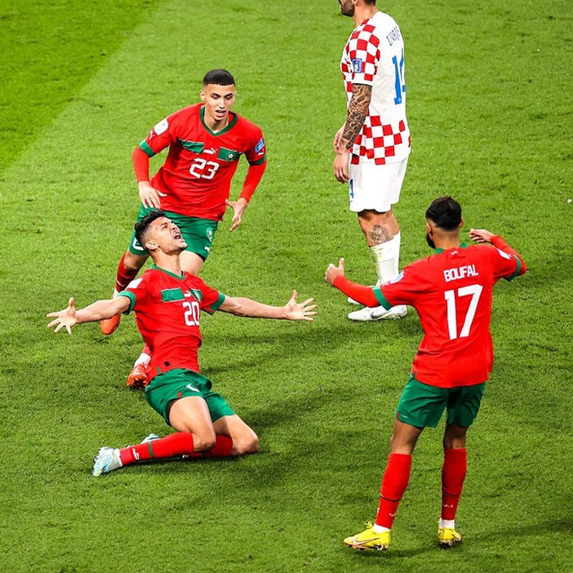 Croatia 2-1 Morocco: Thành quả xứng đáng cho Modric Croatia 2-1 Morocco: Thanh qua xung dang cho Modric