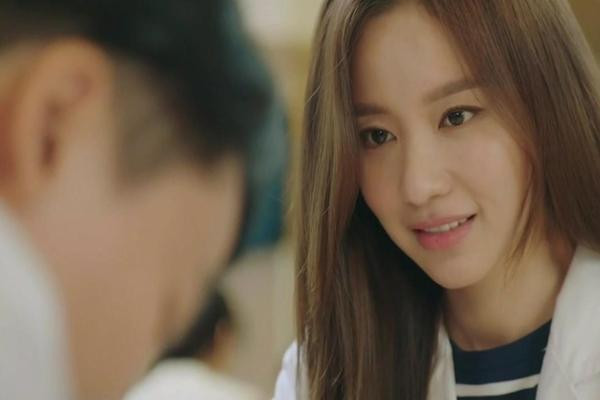 Kế hoạch cho chồng sập bẫy của cô vợ mang tiếng "ăn bám" - Hình 2 Ke hoach cho chong sap bay cua co vo mang tieng