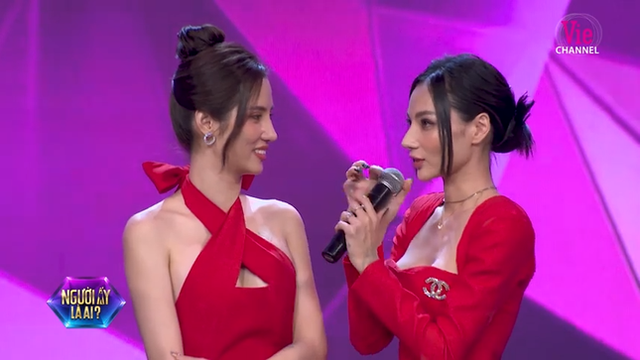 Cặp đôi LGBT nữ - nữ công khai cầu hôn khiến Trấn Thành bật khóc - Hình 2 Cap doi LGBT nu - nu cong khai cau hon khien Tran Thanh bat khoc-Hinh-2