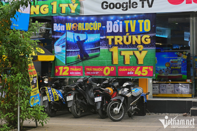 Các quán nhậu, cà phê Hà Nội mời gọi khách đến xem World Cup - Hình 3 Cac quan nhau, ca phe Ha Noi moi goi khach den xem World Cup-Hinh-3