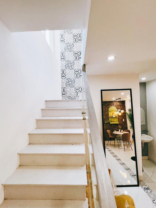 Nhà phố có cửa sổ bốn bề, lấy sáng và gió từ biển vào ảnh 12 Nhà phố có cửa sổ bốn bề, lấy sáng và gió từ biển vào ảnh 12