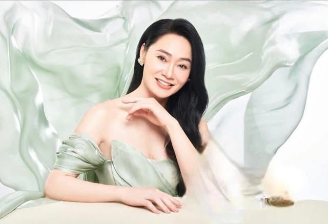 Tuổi 45 của diễn viên Quách Thu Phương - Hình 20 Tuoi 45 cua dien vien Quach Thu Phuong-Hinh-20