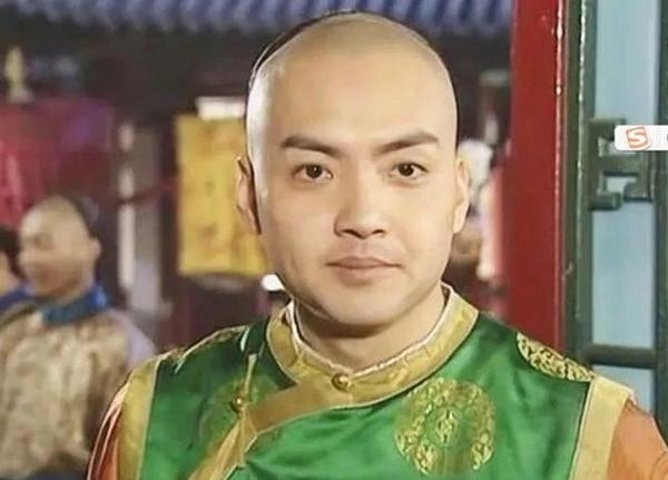Mỹ nam từng oán hận Triệu Vy nay phát tướng đến nỗi không nhận ra - Hình 2 My nam tung oan han Trieu Vy nay phat tuong den noi khong nhan ra-Hinh-2