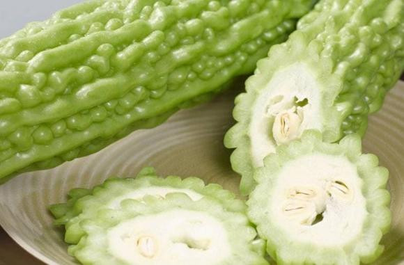 Mướp đắng có tốt, 4 người này tốt nhất không nên động vào - Hình 2 Muop dang co tot, 4 nguoi nay tot nhat khong nen dong vao-Hinh-2