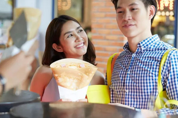 Giới thiệu người yêu với chị hàng xóm, chị khuyên tôi chia tay gấp Gioi thieu nguoi yeu voi chi hang xom, chi khuyen toi chia tay gap